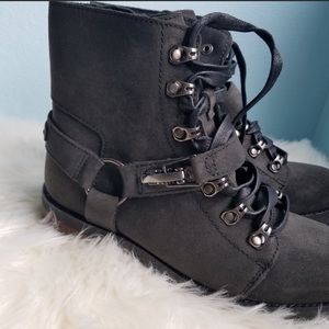UGG FRITZI laced up boots